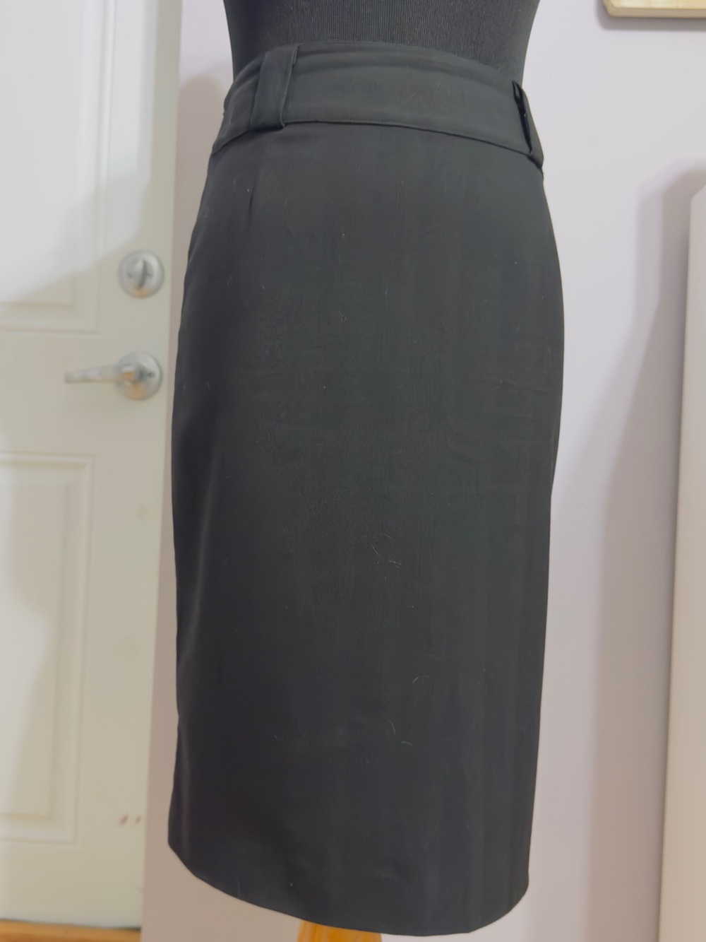 Ralph Lauren Collecion Black Pencil Skirt purple Label made Italy Size 6